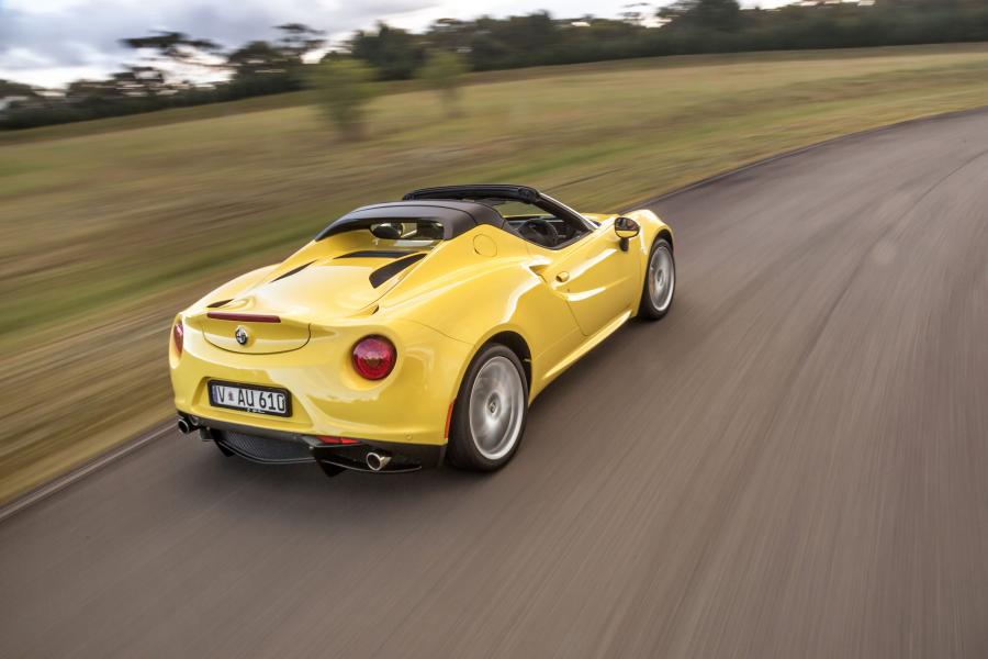  Alfa Romeo 4C Spider (960) 2015 года  (AU) (фото 26 из 40)